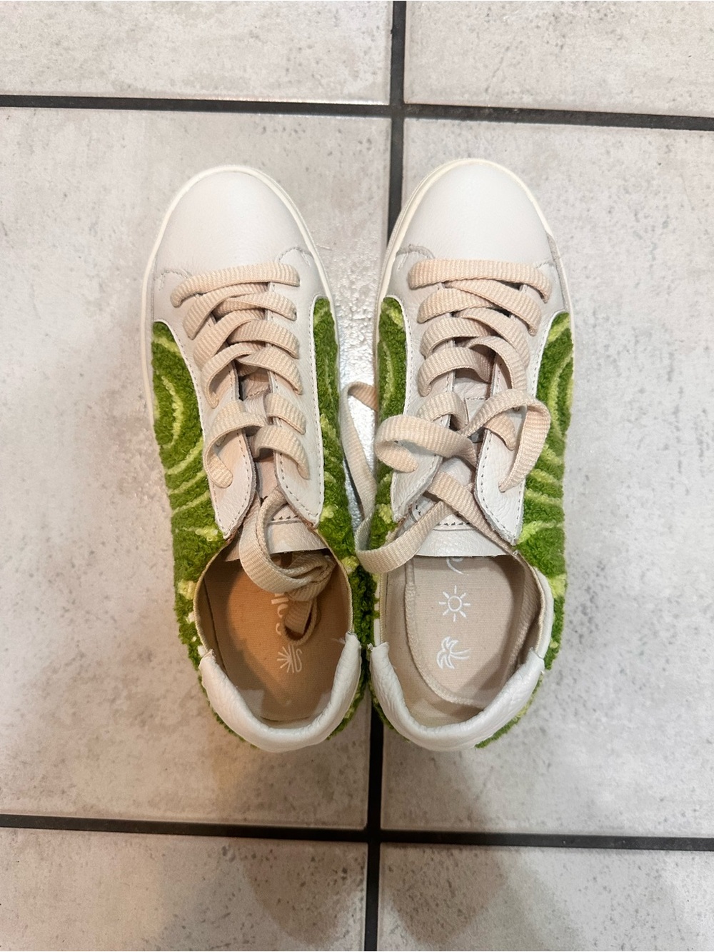 Soludos Ibiza Platform Psychedelic Spiral sneakers in Forest Green New Size 5 - Picture 3 of 10
